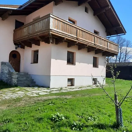 Gruenwald Semesterbostad *