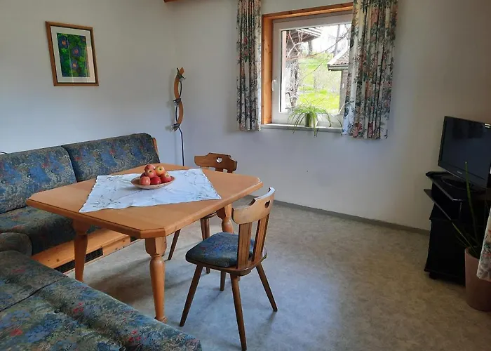 Gruenwald Nyaraló *